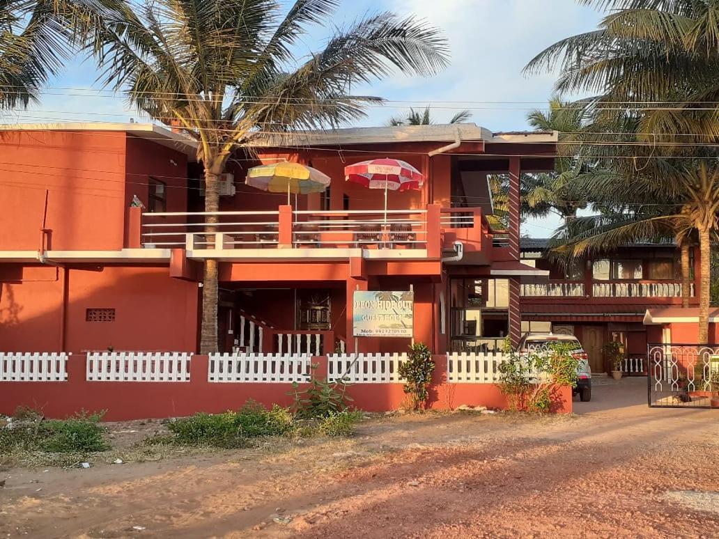 Leon Hide Out Guest House Vasco Da Gama Exterior photo